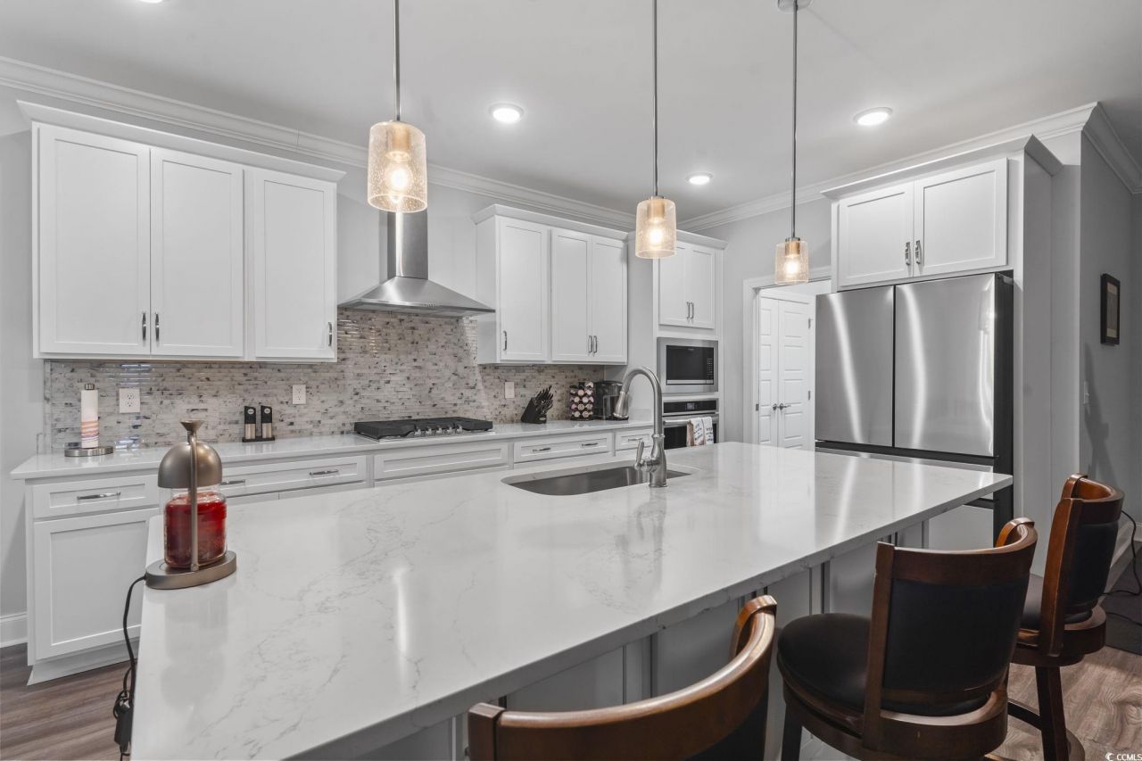 179 Caroline Ct. Photo 9