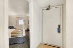 1105 S Ocean Blvd. photo 4