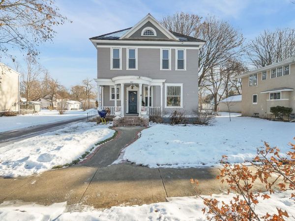 602 N 7th Street, Estherville, IA 51334