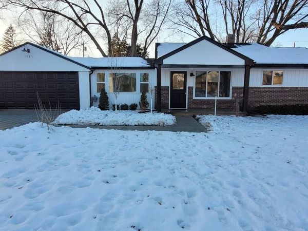 19371 Shadyside Street, Livonia, MI 48152