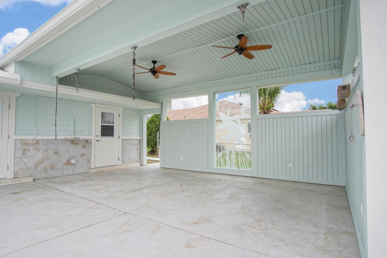 2486 SW Waikiki Street, Port Saint Lucie, FL 34953 Photo
