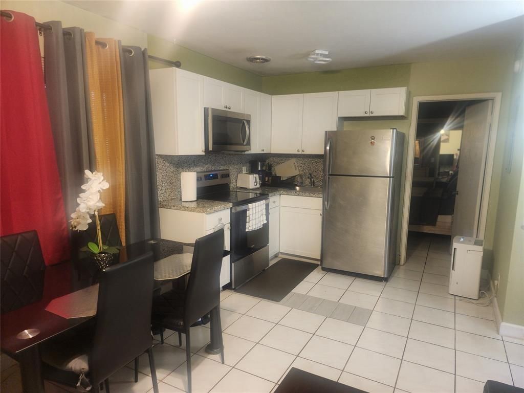 4548 N Ocean, Unit 5, Lauderdale by the Sea, FL 33313 Photo