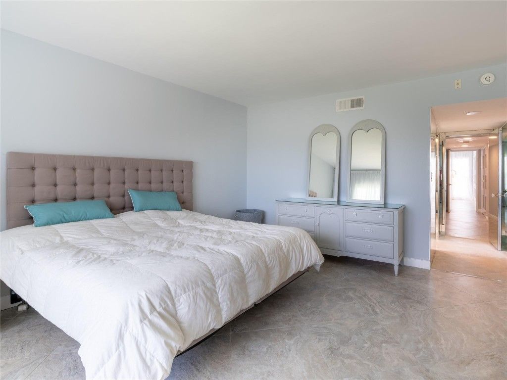 2850 N Palm Aire Drive, Unit 601, Pompano Beach, FL 33069 Photo