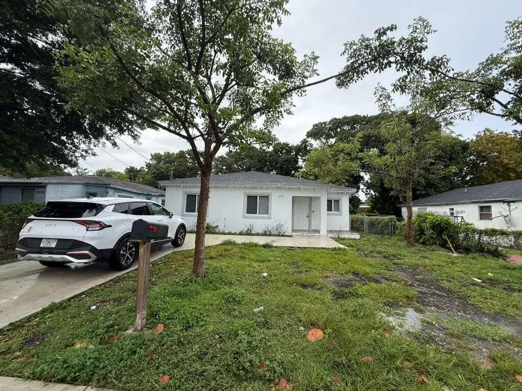 1244 NW 71st Street, Miami, FL 33147 Photo