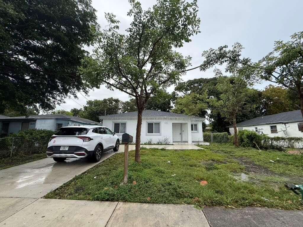 1244 NW 71st Street, Miami, FL 33147 Photo