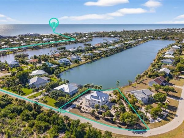 517 Lake Murex CIR, SANIBEL, FL 33957