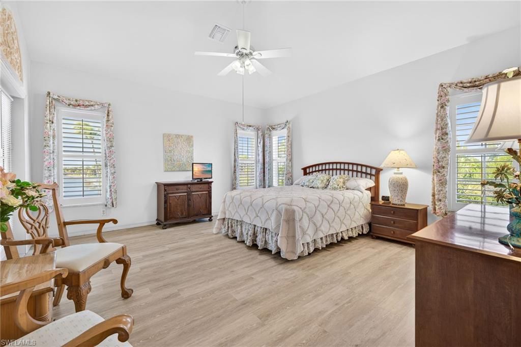 517 Lake Murex Cir, Sanibel, FL 33957 Photo