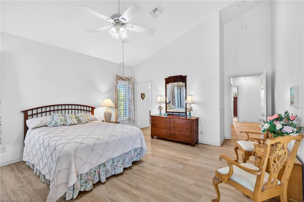 517 Lake Murex Cir, Sanibel, FL 33957 Photo