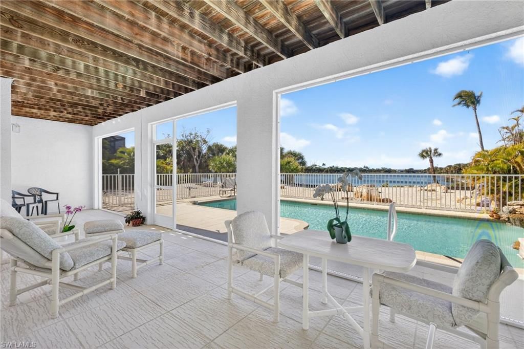 517 Lake Murex Cir, Sanibel, FL 33957 Photo