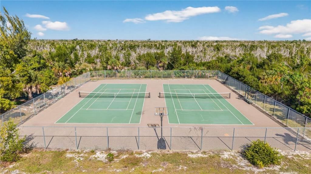 517 Lake Murex Cir, Sanibel, FL 33957 Photo