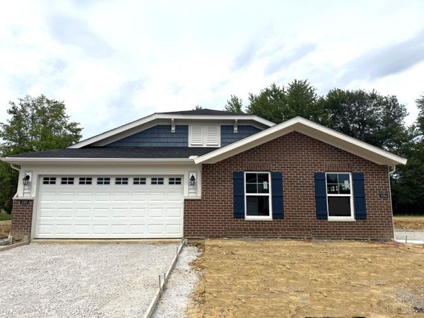 1062 Olivewood Avenue, Batavia, OH 45103