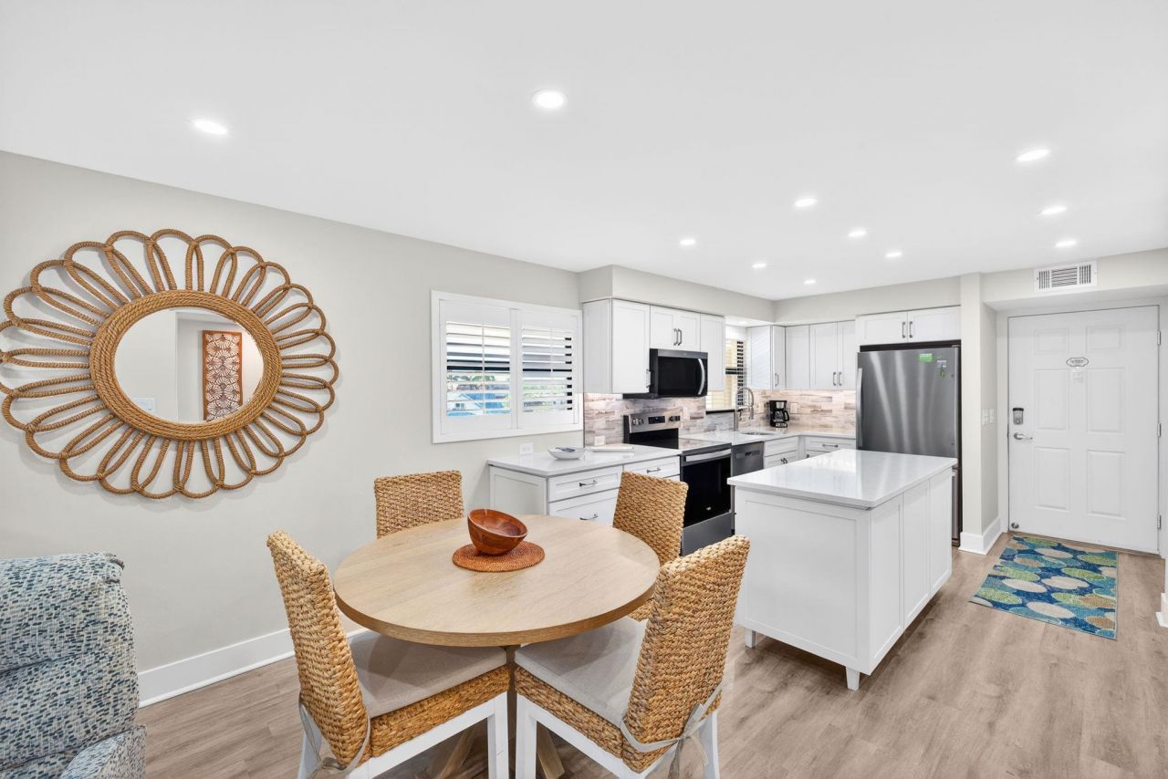 2230 Camino Del Mar Dr, Unit 2A4, Sanibel, FL 33957 Photo