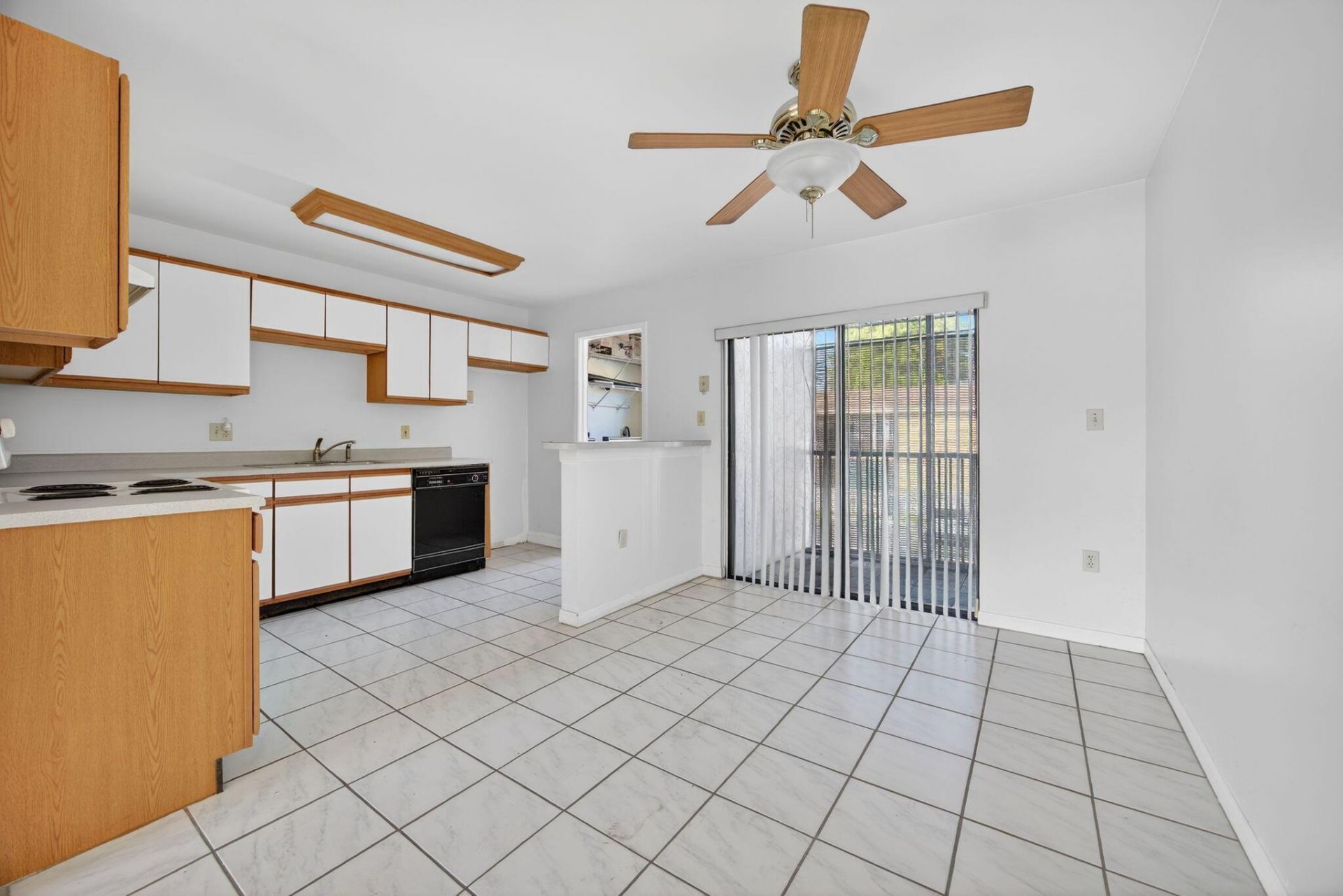 10350 SW 220th Street, Unit 236, Cutler Bay, FL 33190 Photo