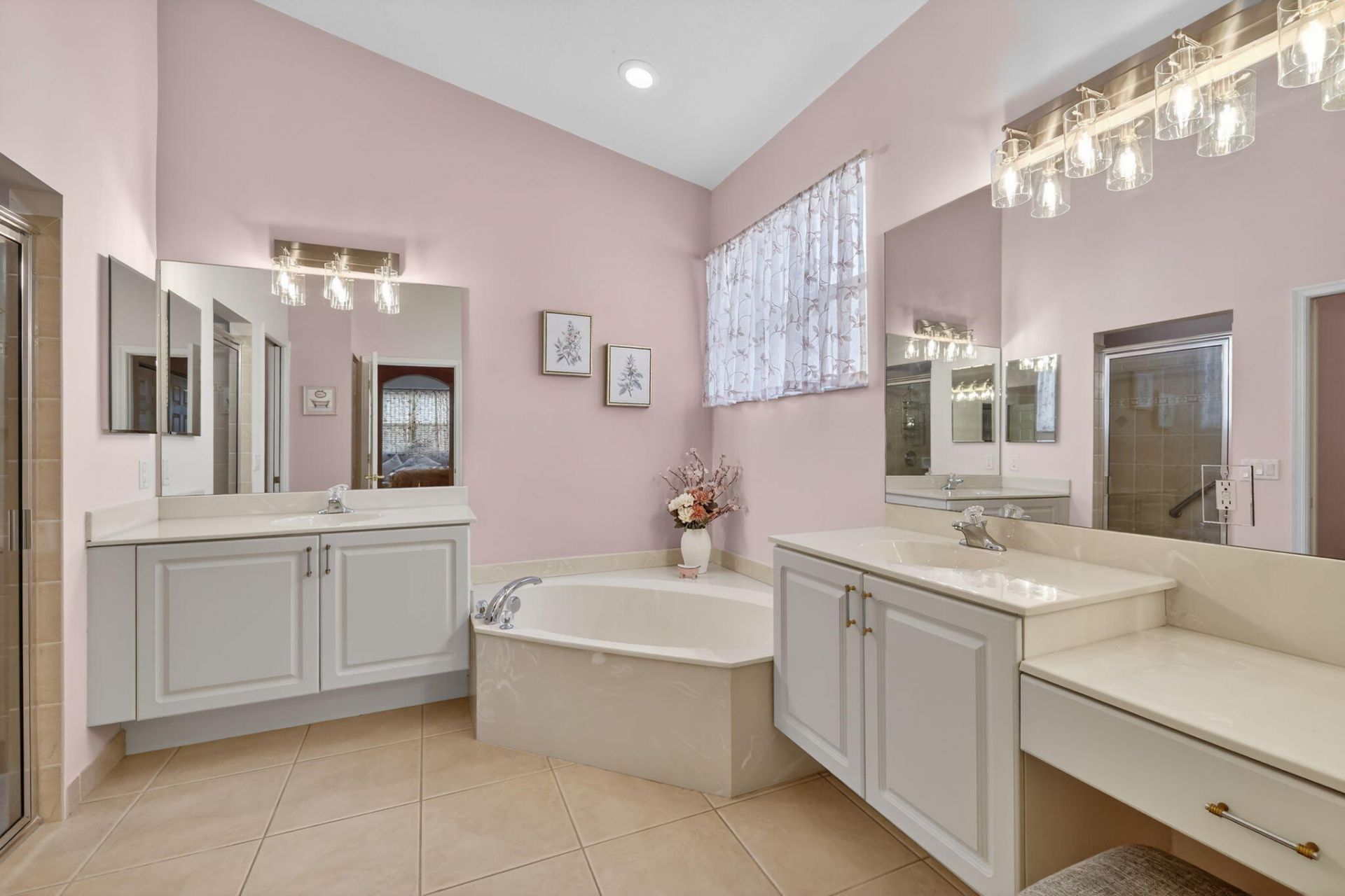 357 NW Springview Loop, Port Saint Lucie, FL 34986 Photo