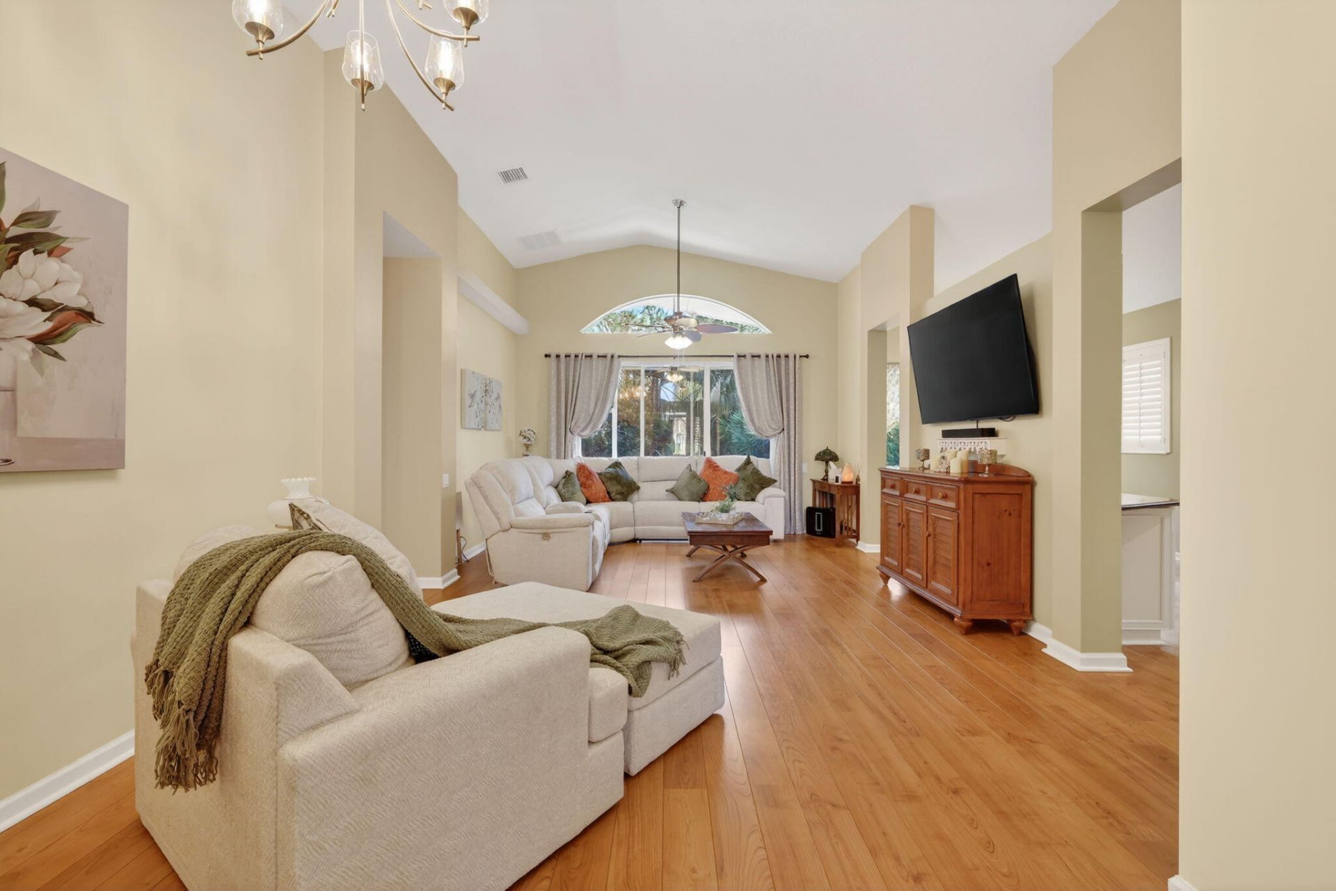 357 NW Springview Loop, Port Saint Lucie, FL 34986 Photo