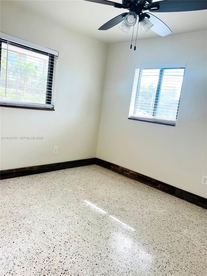 910 SW 4th Ave, Unit 3, Miami, FL 33130 Photo