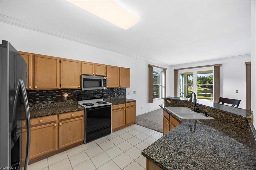 223 Stanhope Cir, Naples, FL 34104 Photo
