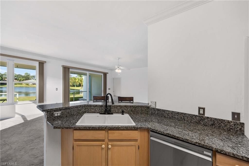 223 Stanhope Cir, Naples, FL 34104 Photo