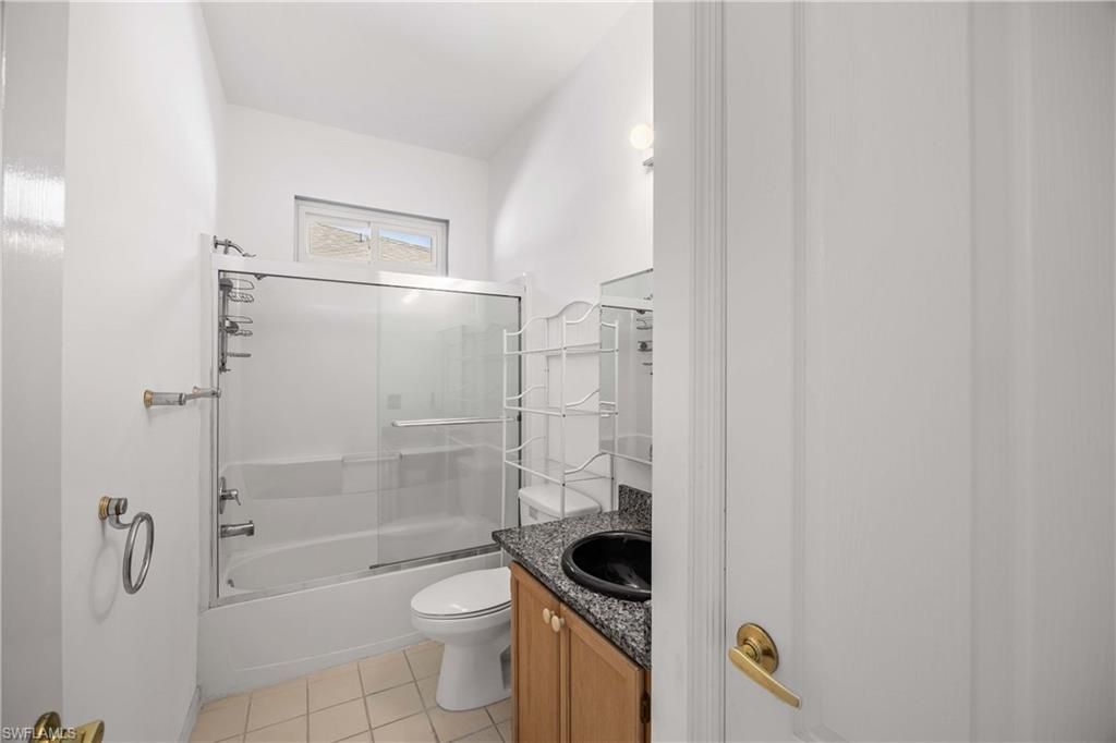 223 Stanhope Cir, Naples, FL 34104 Photo