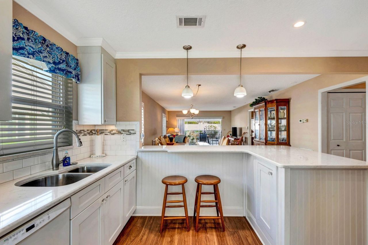 9421 Kingston Drive, Bradenton, FL 34210 Photo