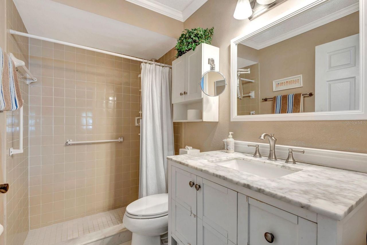 9421 Kingston Drive, Bradenton, FL 34210 Photo