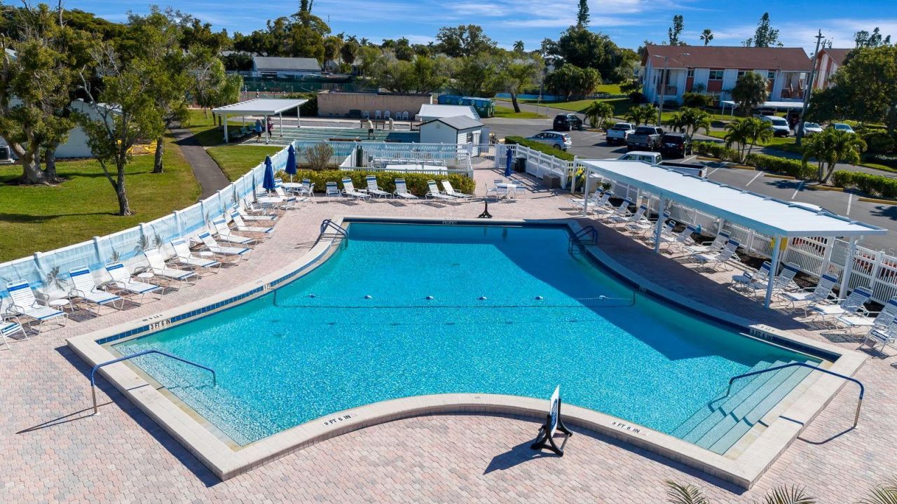 9421 Kingston Drive, Bradenton, FL 34210 Photo