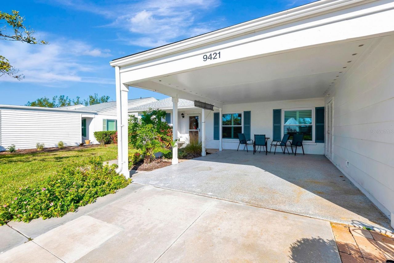 9421 Kingston Drive, Bradenton, FL 34210 Photo