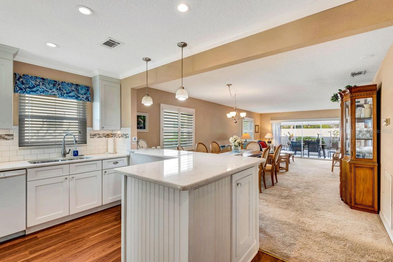 9421 Kingston Drive, Bradenton, FL 34210 Photo