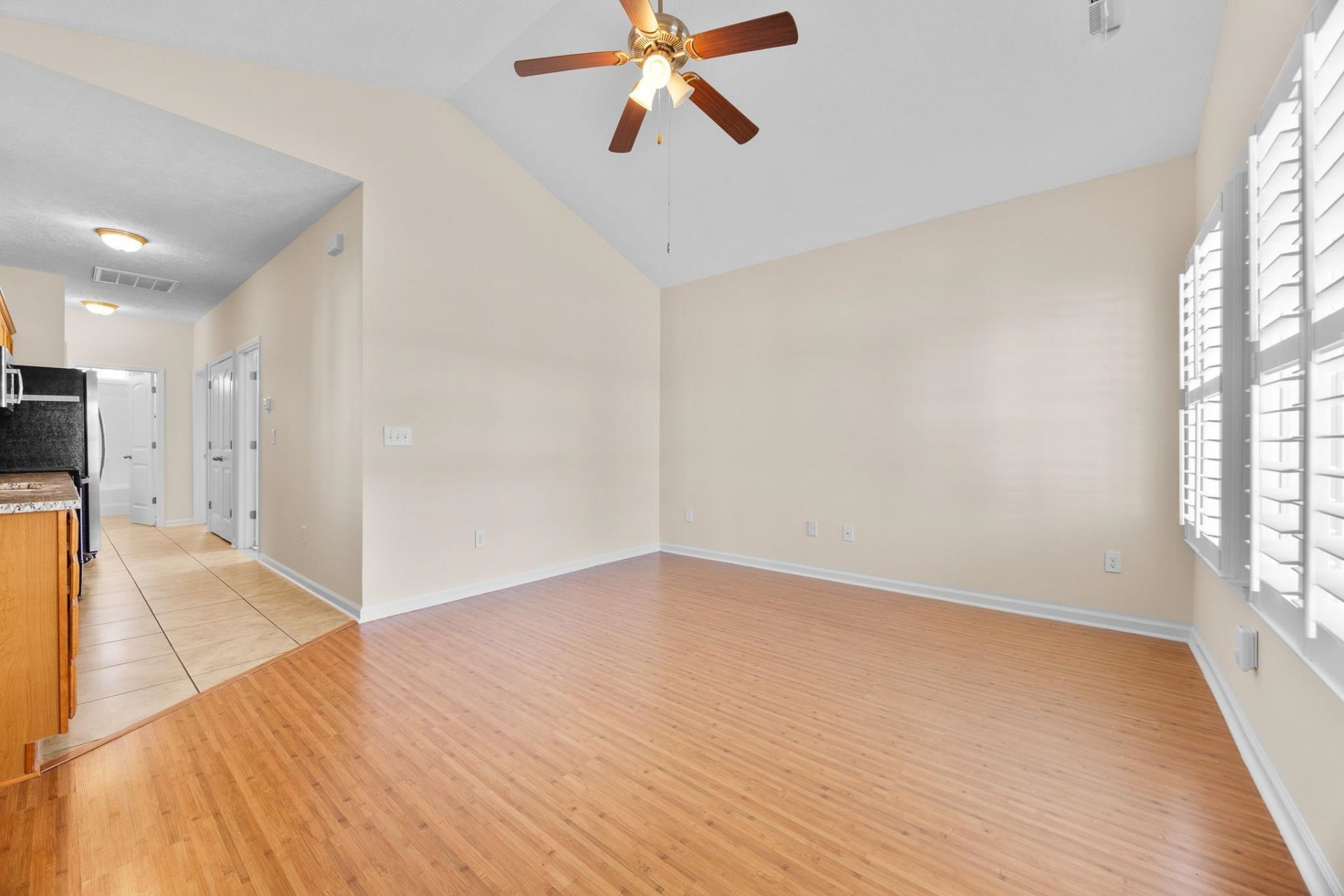 756 Shell Creek Circle Photo 11