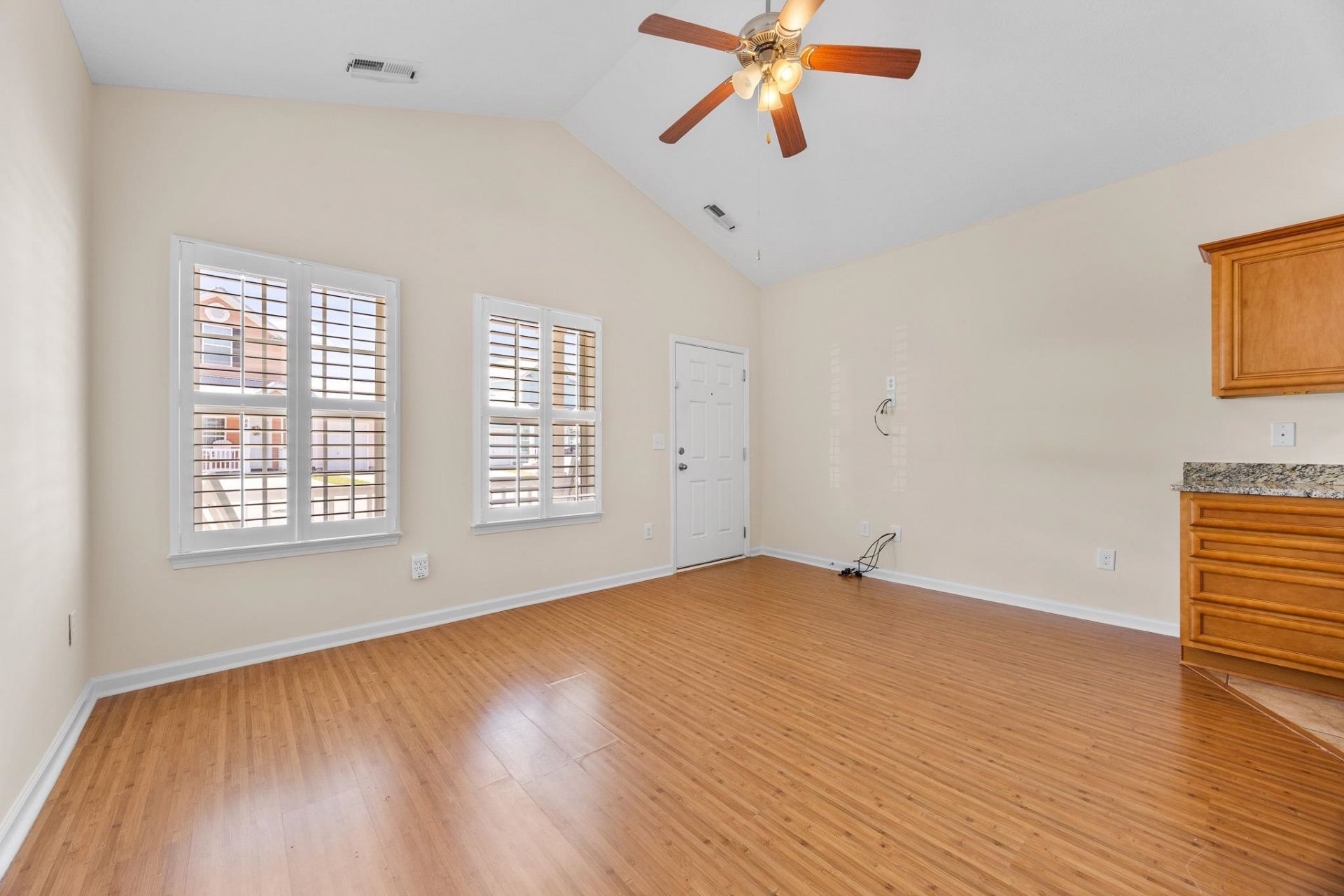 756 Shell Creek Circle Photo 8