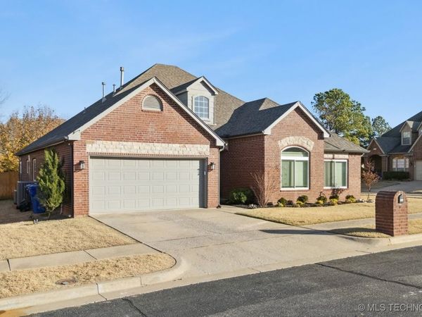 4213 S Redwood Avenue, Broken Arrow, OK 74011