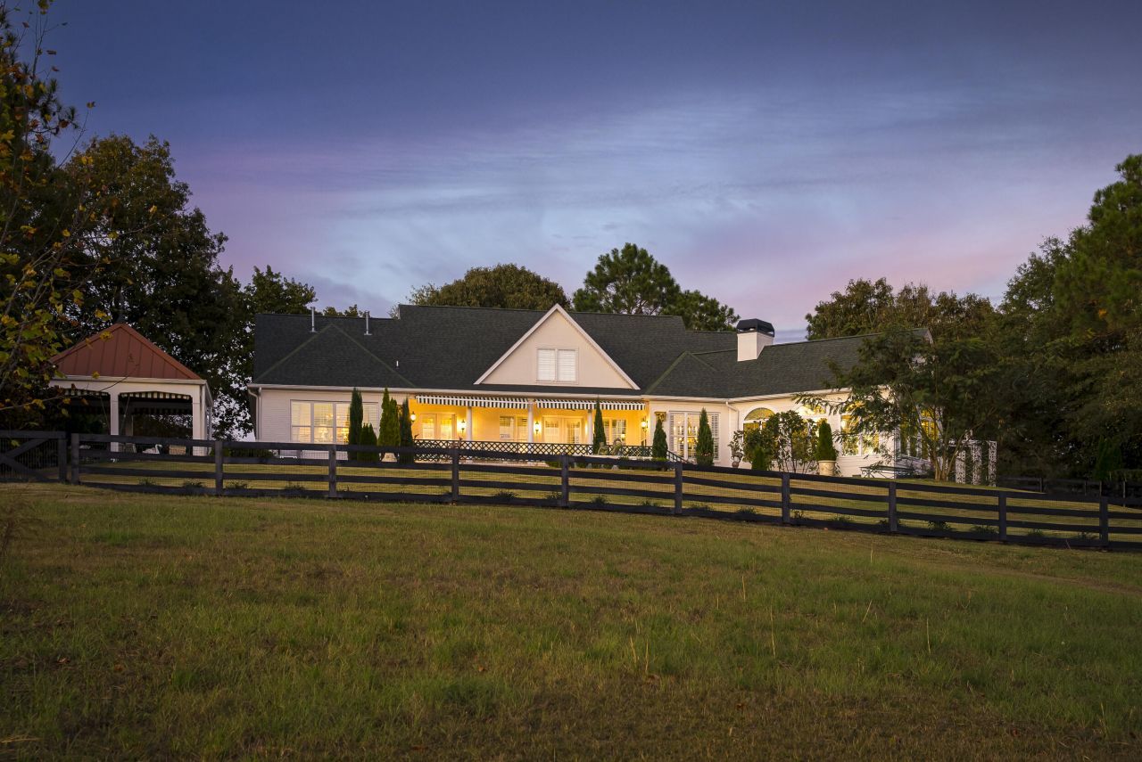 409 Chestnut Brown Court Photo 89