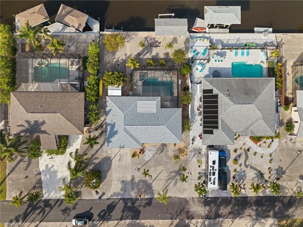 3462 Pinetree Dr, Saint James City, FL 33956 Photo