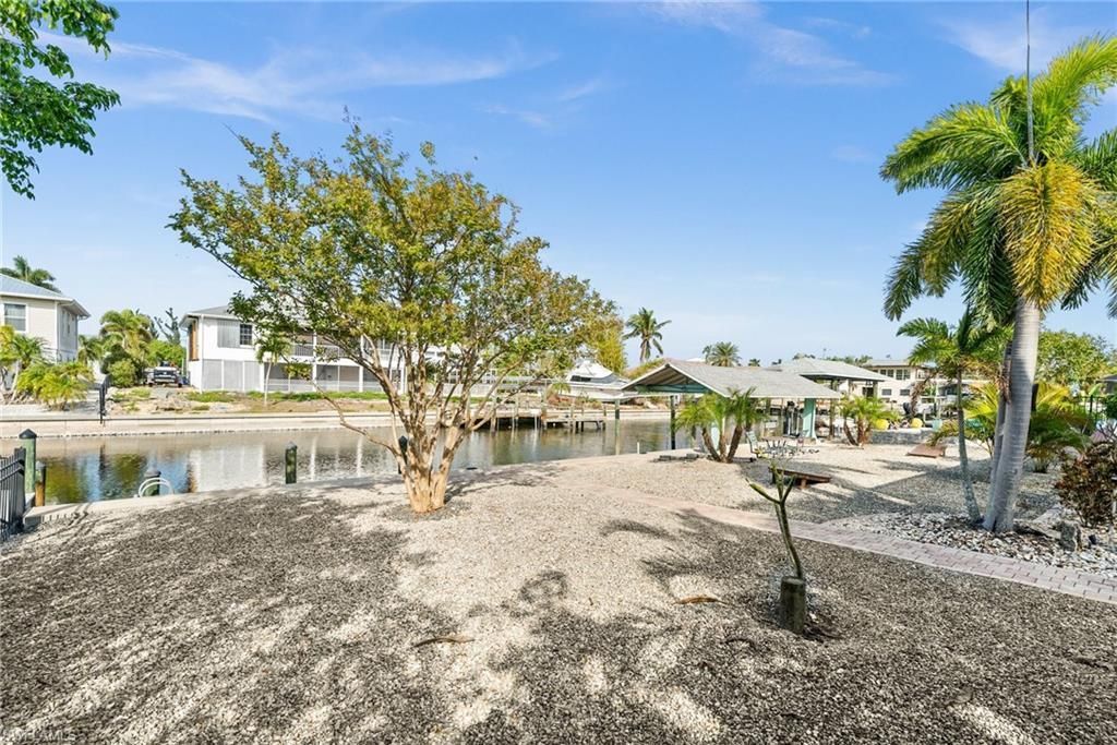 3462 Pinetree Dr, Saint James City, FL 33956 Photo