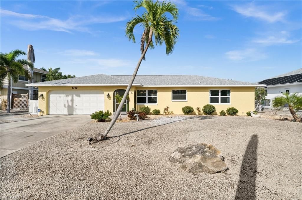 3462 Pinetree Dr, Saint James City, FL 33956 Photo