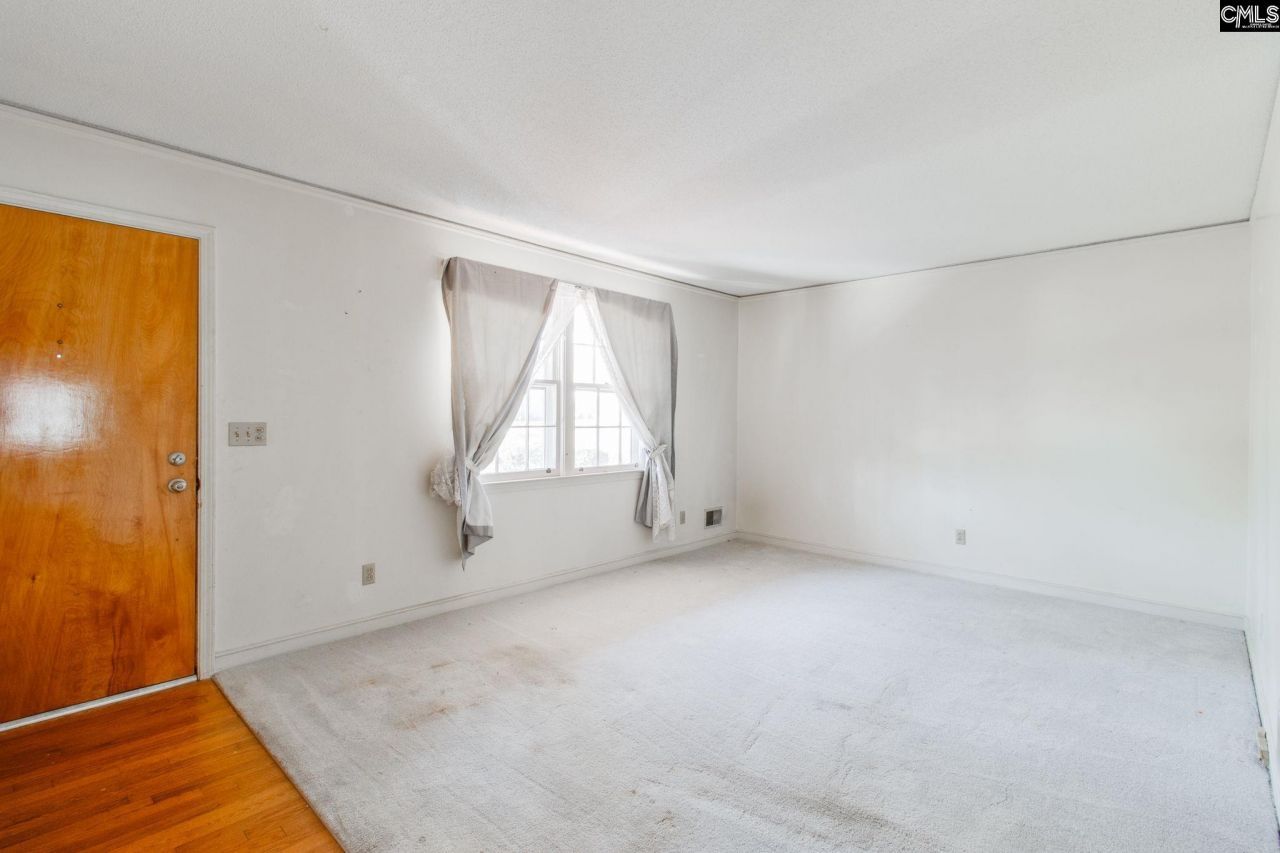 819 Pond Drive Photo 20