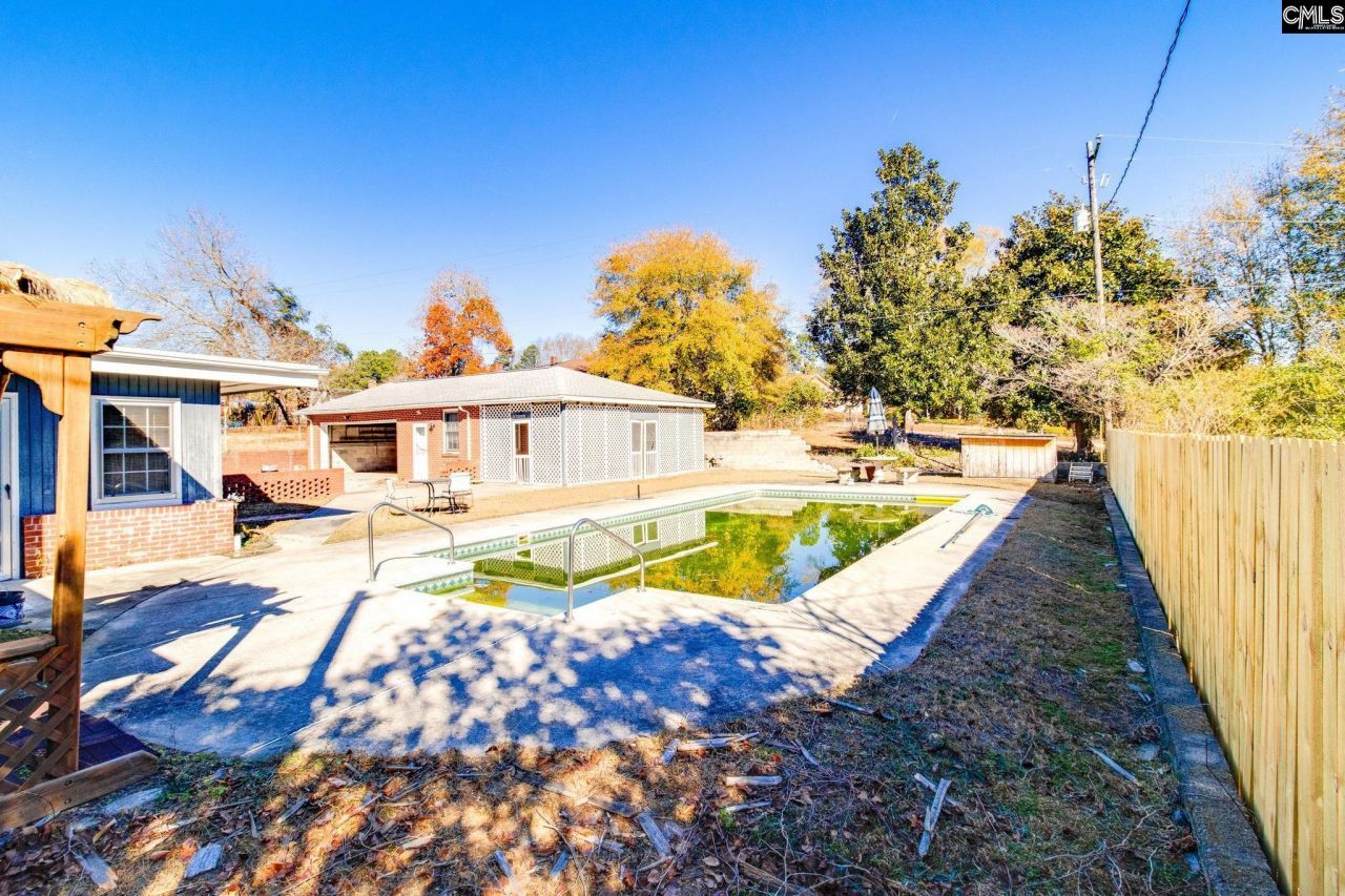 819 Pond Drive Photo 41