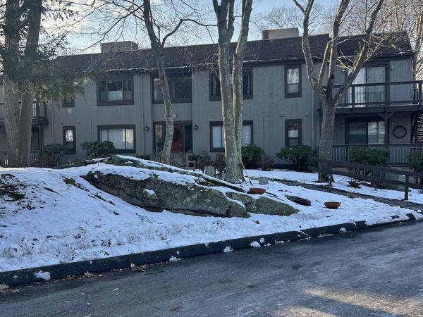 33 Harbour, Unit D, Branford, CT 06405