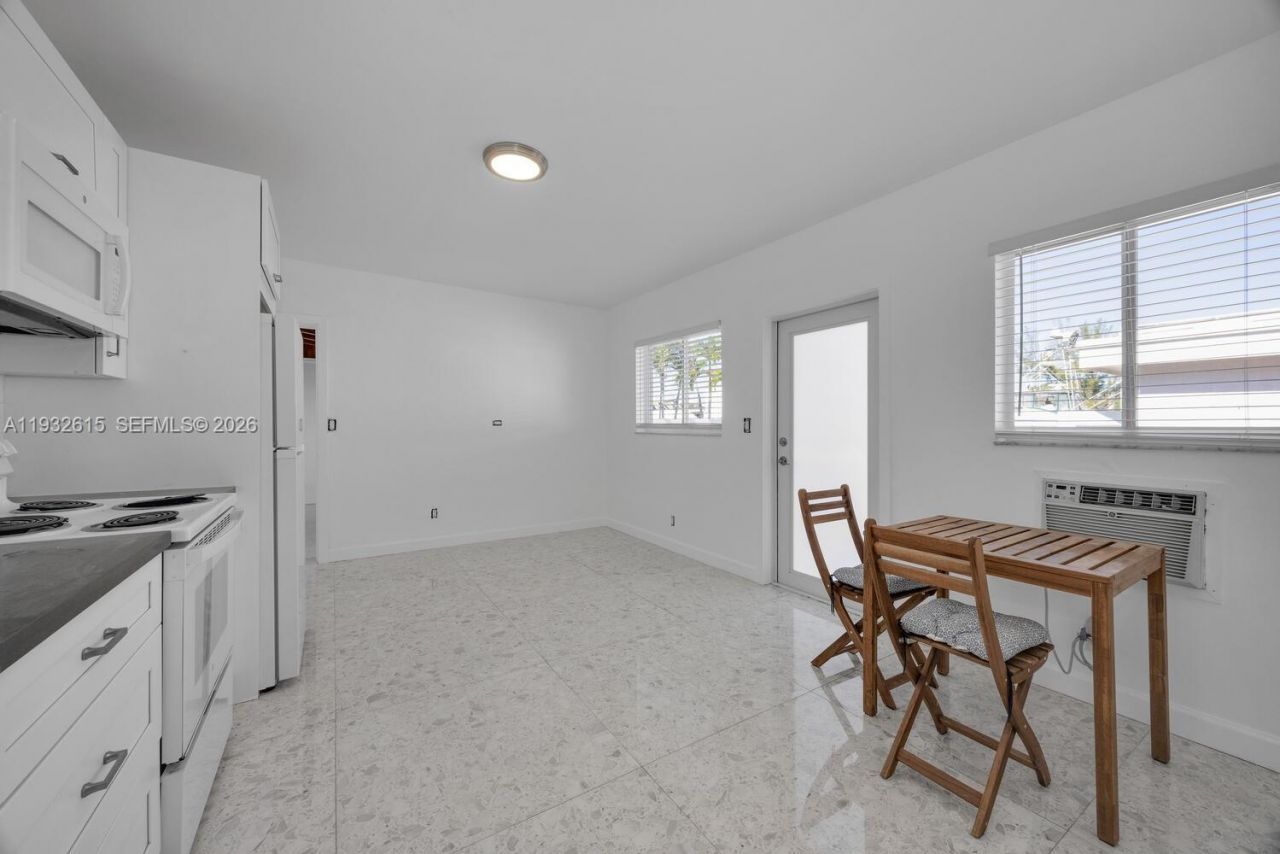 3551 NW 20th St, Miami, FL 33142 Photo