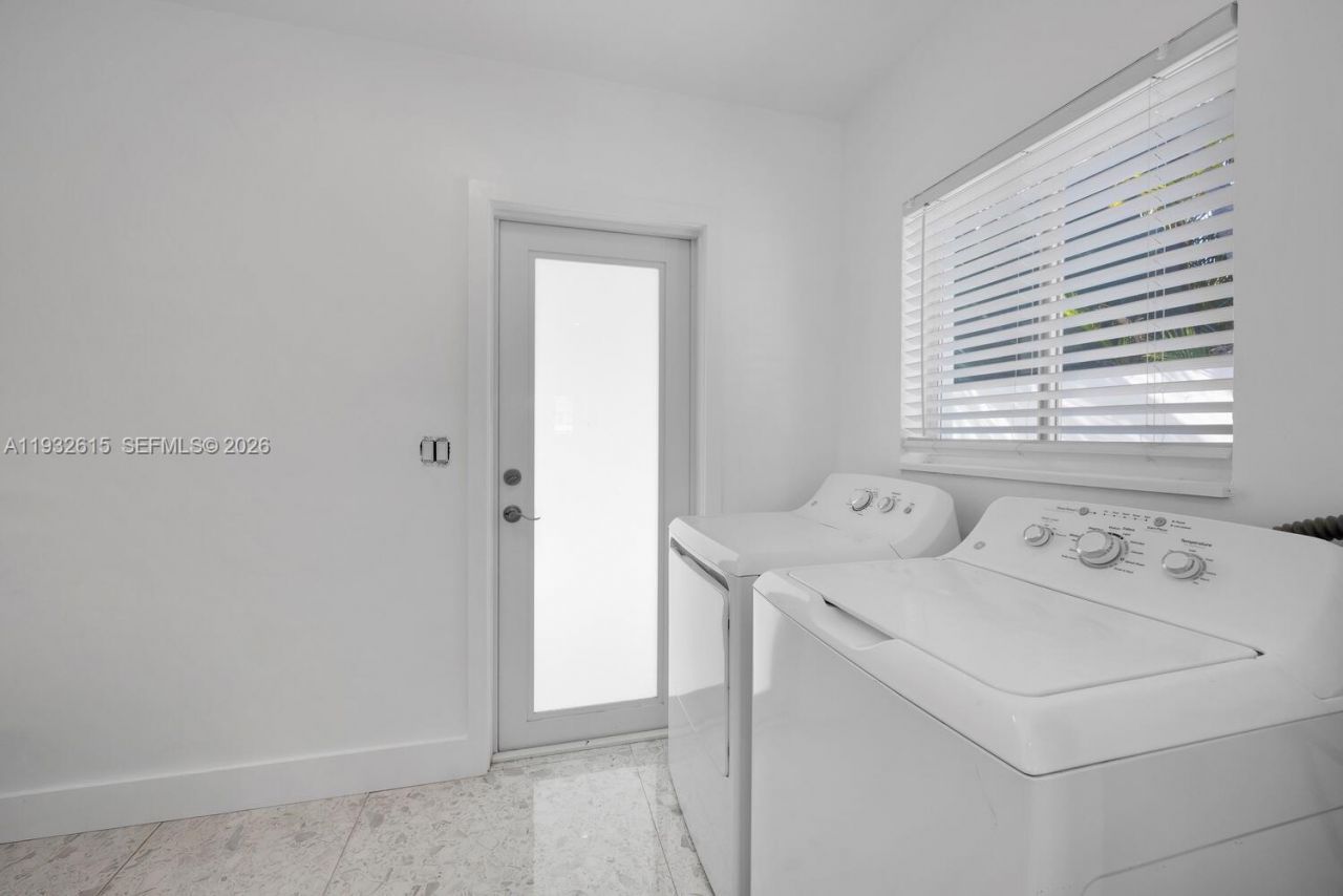 3551 NW 20th St, Miami, FL 33142 Photo