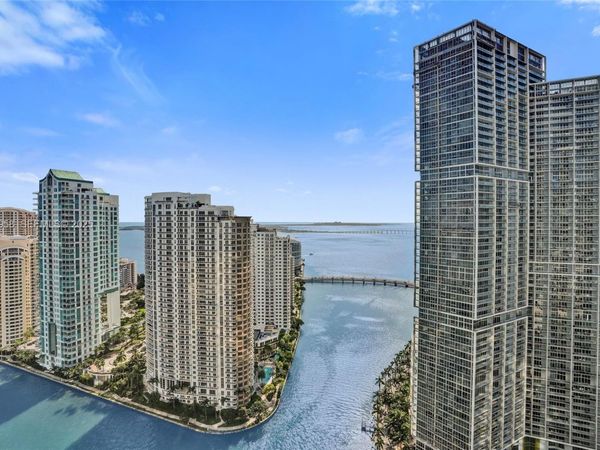 300 Biscayne Boulevard Way , Unit 3304C, Miami, FL 33131