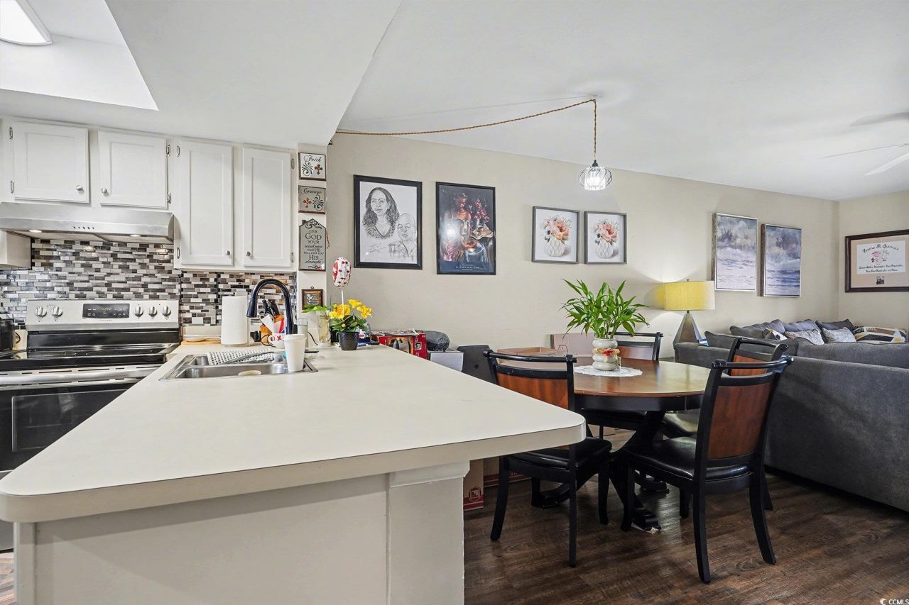 1101 2nd Ave. N Photo 7