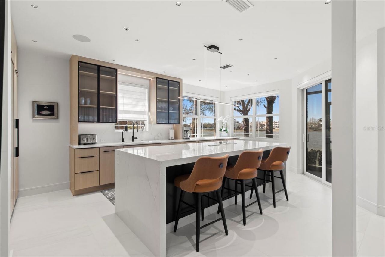 6427 Moorings Point Circle, Unit 101, Lakewood Ranch, FL 34202 Photo