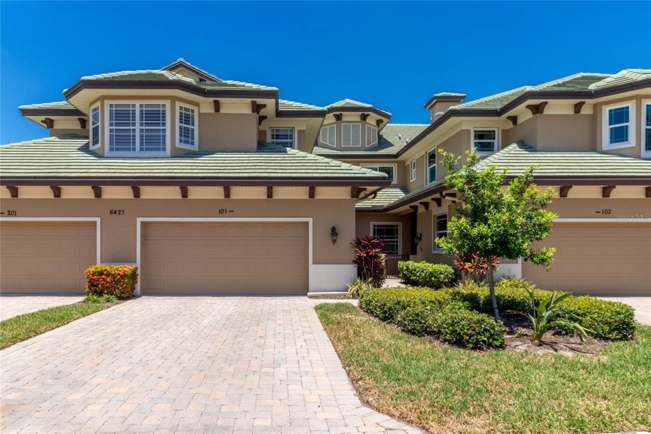6427 Moorings Point Circle, Unit 101, Lakewood Ranch, FL 34202 Photo