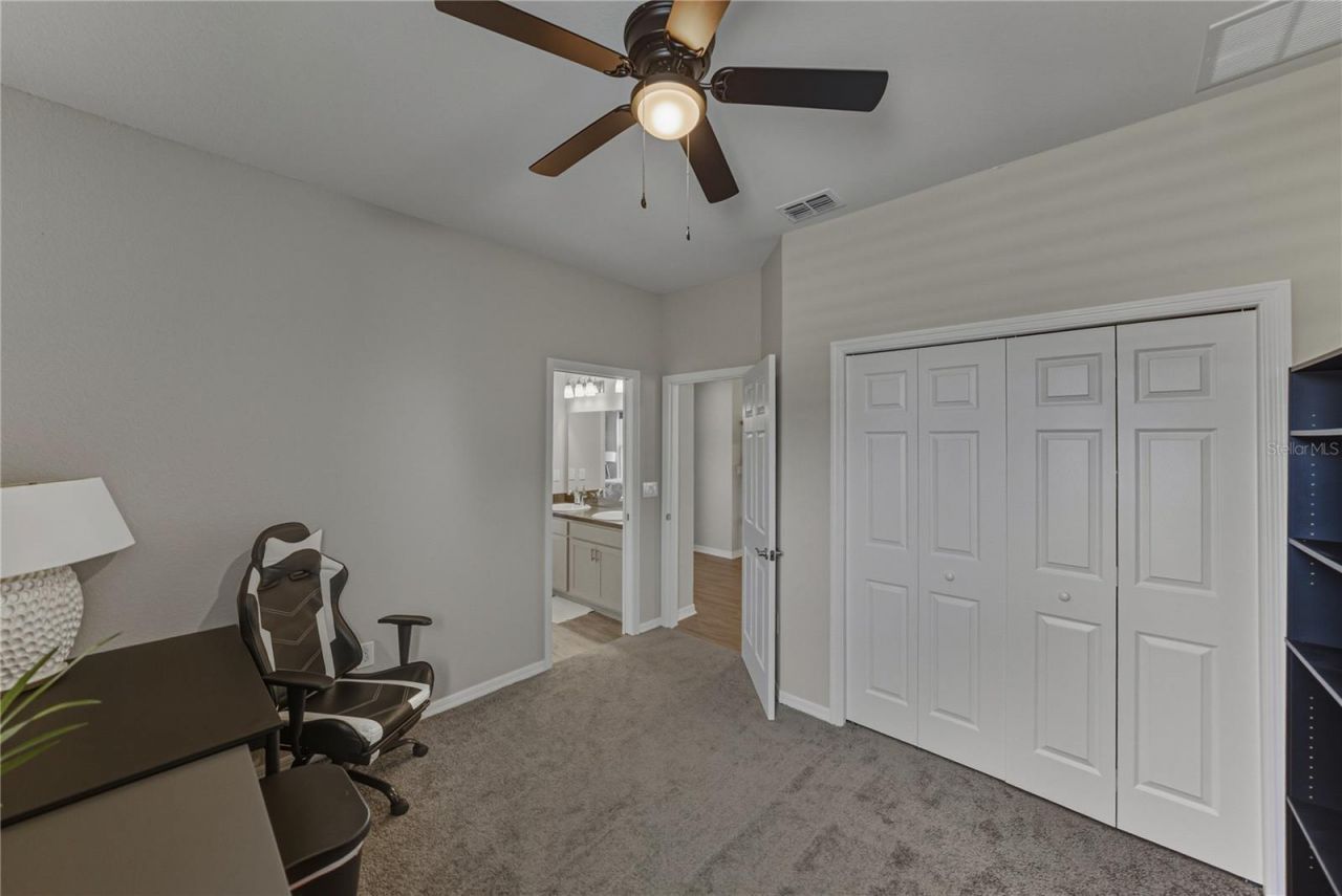 929 Montgomery Lane, Polk City, FL 33868 Photo