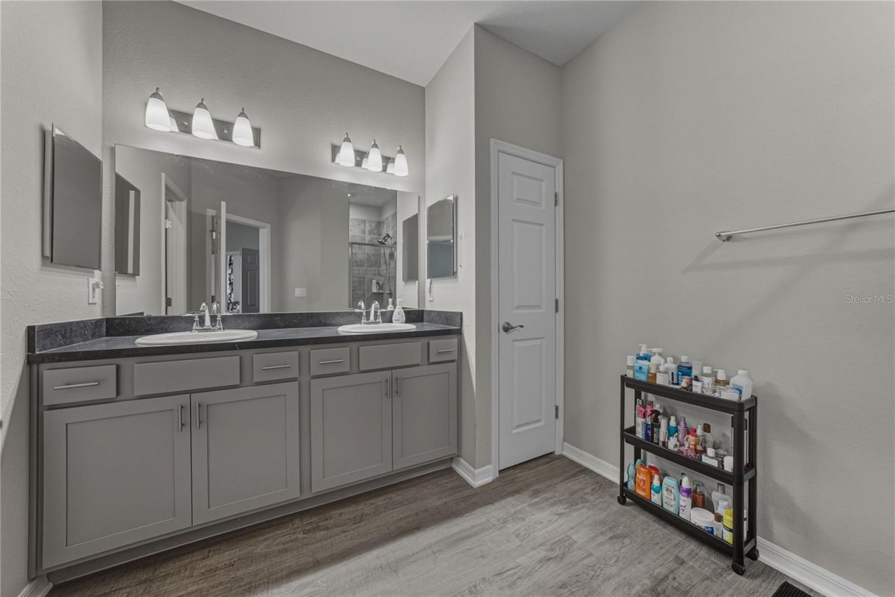 929 Montgomery Lane, Polk City, FL 33868 Photo