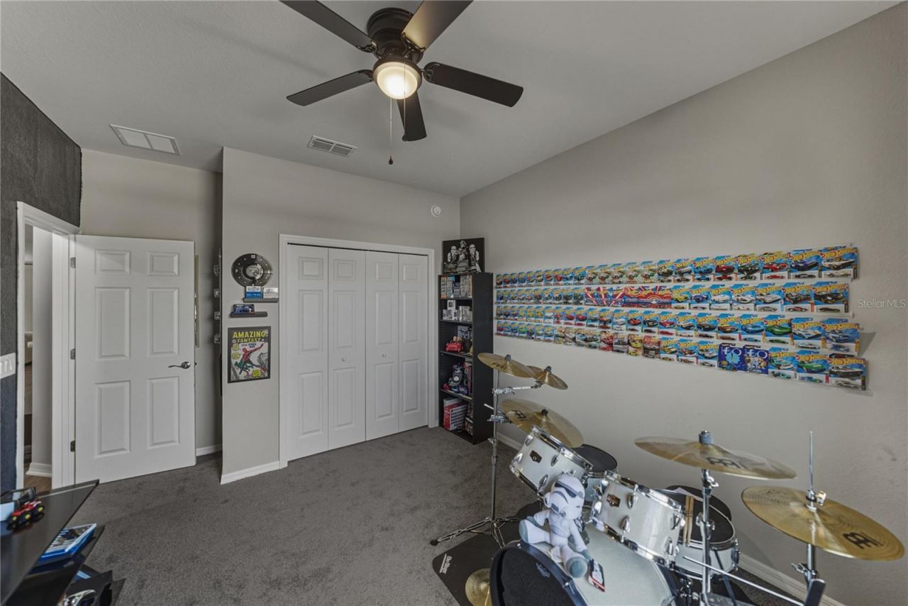929 Montgomery Lane, Polk City, FL 33868 Photo