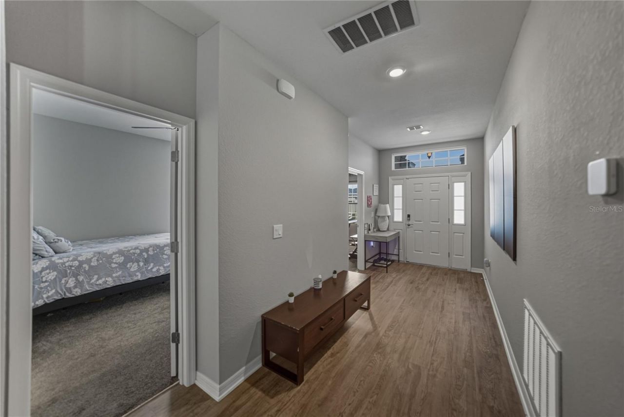 929 Montgomery Lane, Polk City, FL 33868 Photo