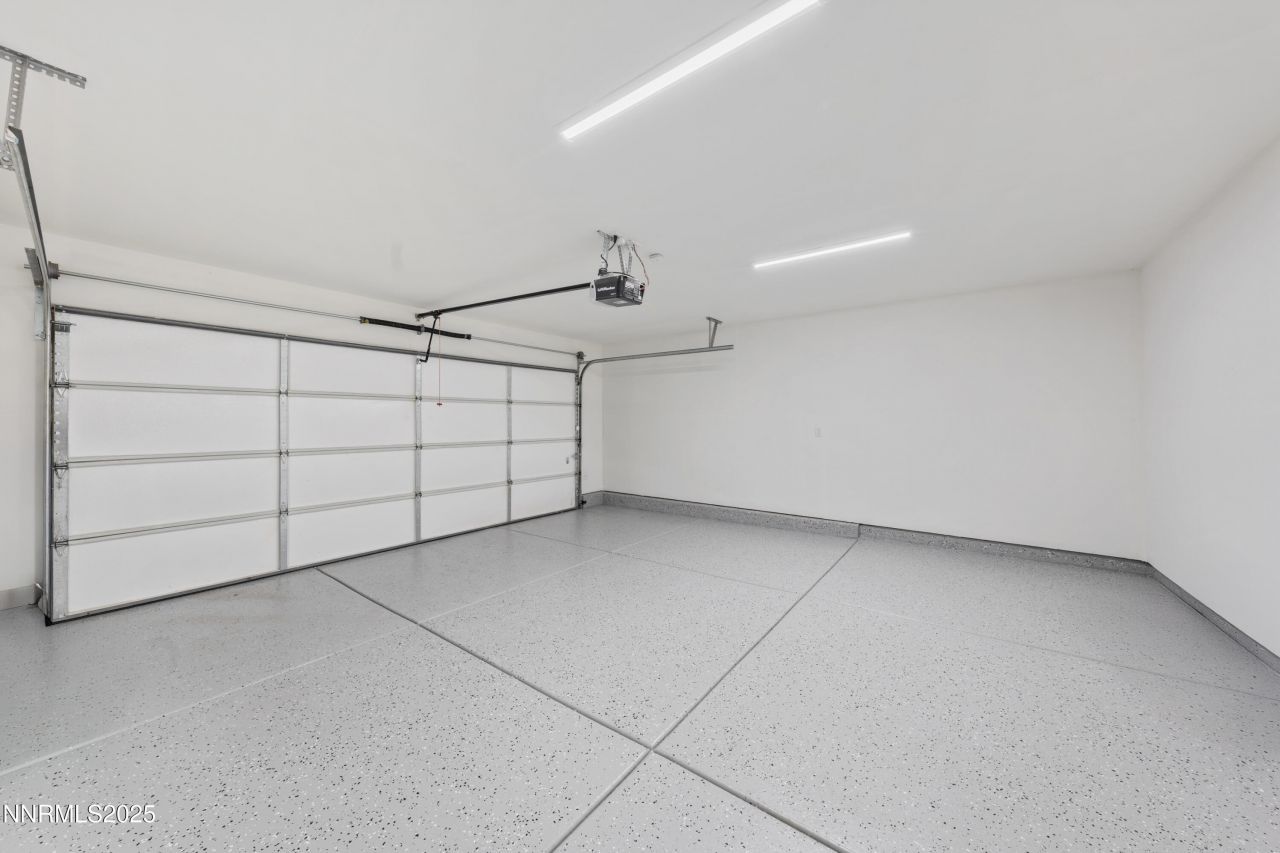 636 Coyote Bluff Court, Reno, NV 89506 Photo