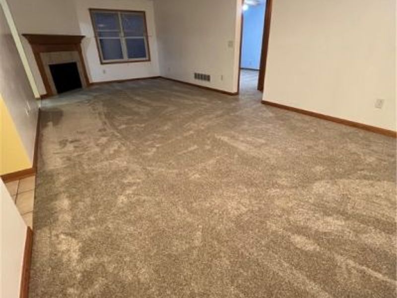 1409 Waters Edge Drive, Akron, OH 44313 Photo 3